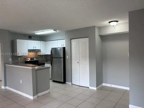 761 N Pine Island Road Plantation FL 33324