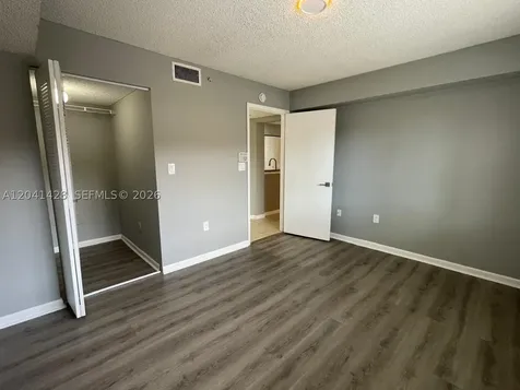 761 N Pine Island Road Plantation FL 33324