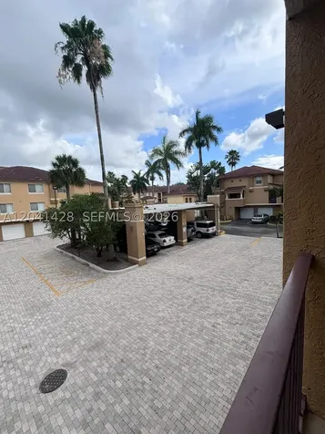 761 N Pine Island Road Plantation FL 33324