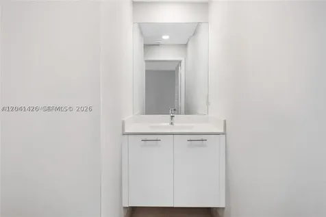 4856 NW 83rd Parkway Doral FL 33166