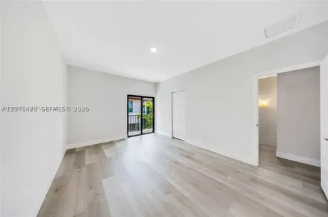 4856 NW 83rd Parkway Doral FL 33166