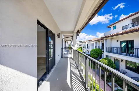 4856 NW 83rd Parkway Doral FL 33166