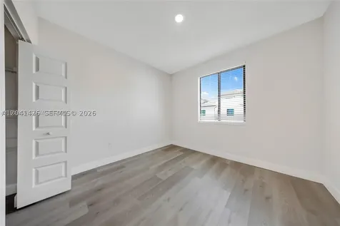 4856 NW 83rd Parkway Doral FL 33166