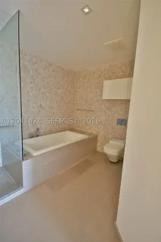 88 SW 7th Street Miami FL 33130