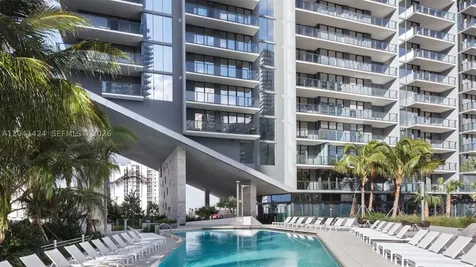 88 SW 7th Street Miami FL 33130