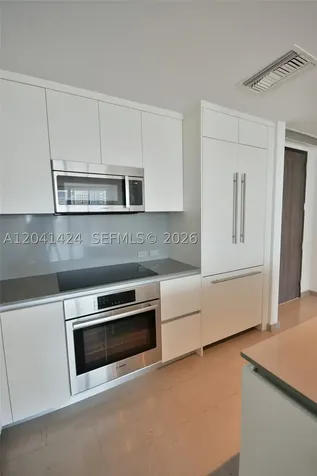 88 SW 7th Street Miami FL 33130