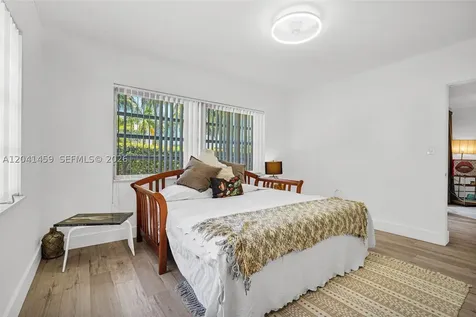 1790 E Las Olas Boulevard Fort Lauderdale FL 33301