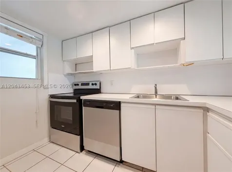 200 Galen Drive Key Biscayne FL 33149