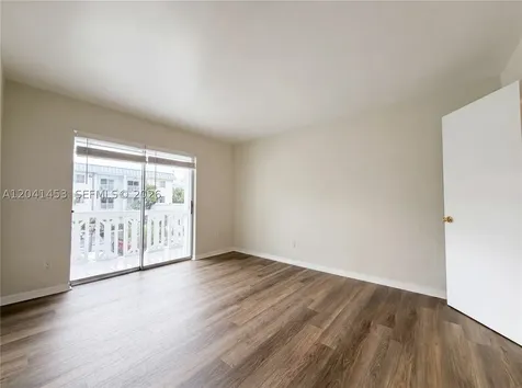 200 Galen Drive Key Biscayne FL 33149