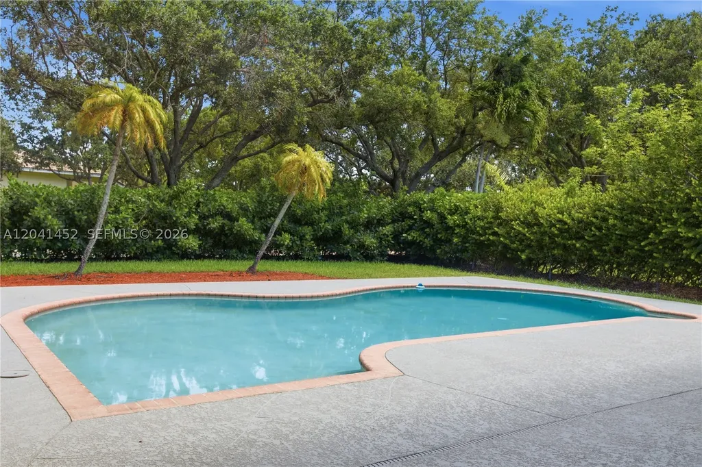 10431 NW 48th Manor Coral Springs FL 33076
