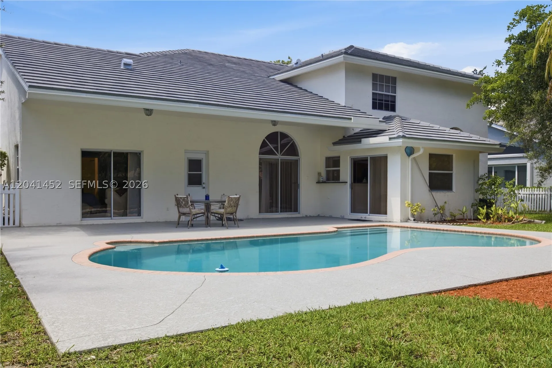 10431 NW 48th Manor Coral Springs FL 33076