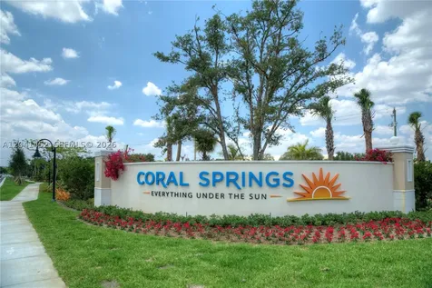 10431 NW 48th Manor Coral Springs FL 33076
