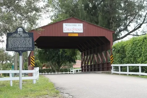 10431 NW 48th Manor Coral Springs FL 33076