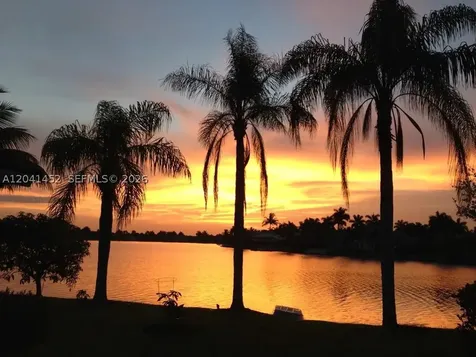 10431 NW 48th Manor Coral Springs FL 33076