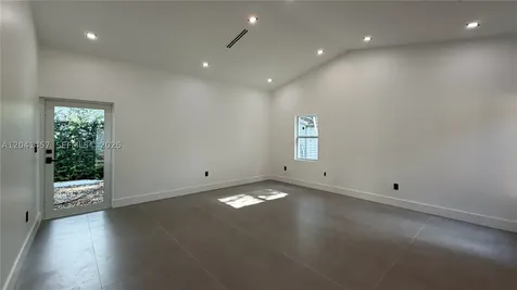 15321 SW 82nd Avenue Palmetto Bay FL 33157