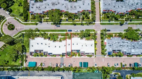 425 Grapetree Drive Key Biscayne FL 33149
