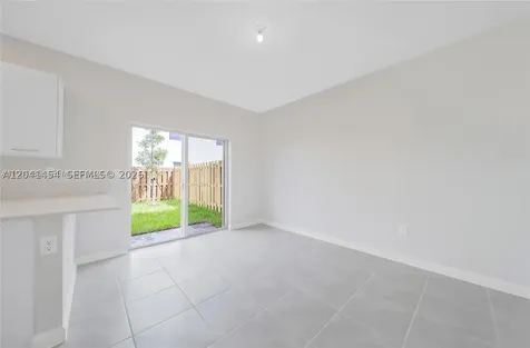 12620 NW 23rd Place Miami FL 33167