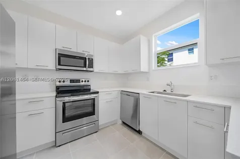 12620 NW 23rd Place Miami FL 33167