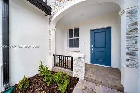 12620 NW 23rd Place Miami FL 33167