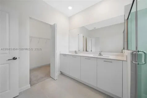 12620 NW 23rd Place Miami FL 33167