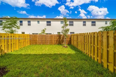 12620 NW 23rd Place Miami FL 33167