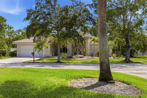 241 Fairmont Way Weston FL 33326