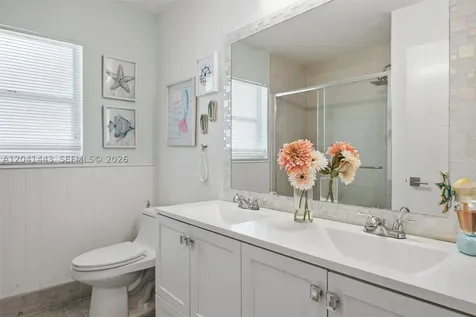 241 Fairmont Way Weston FL 33326