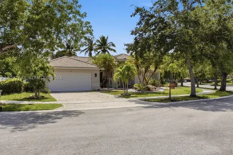 241 Fairmont Way Weston FL 33326