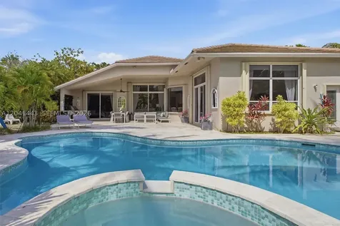 241 Fairmont Way Weston FL 33326