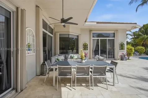 241 Fairmont Way Weston FL 33326