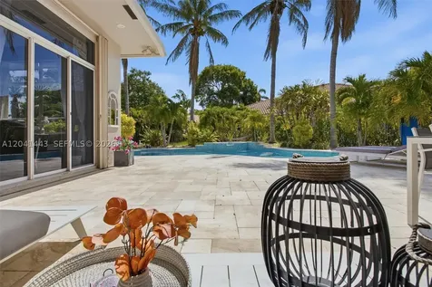 241 Fairmont Way Weston FL 33326