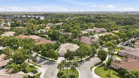 241 Fairmont Way Weston FL 33326