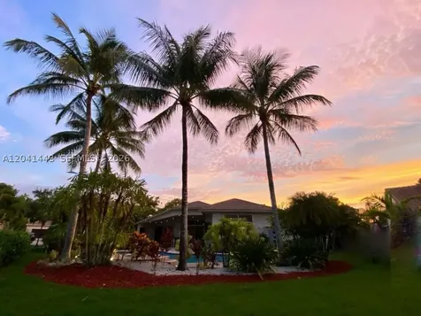 241 Fairmont Way Weston FL 33326