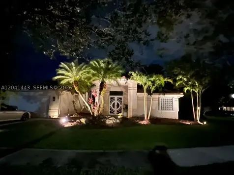 241 Fairmont Way Weston FL 33326