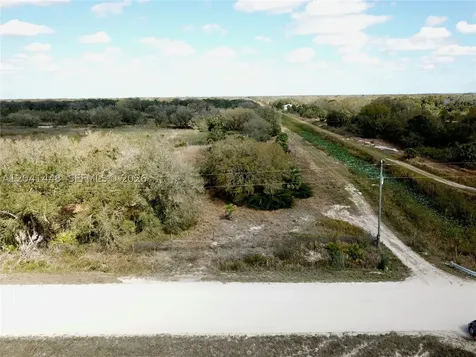 15129 NW 288th Street Okeechobee FL 34972
