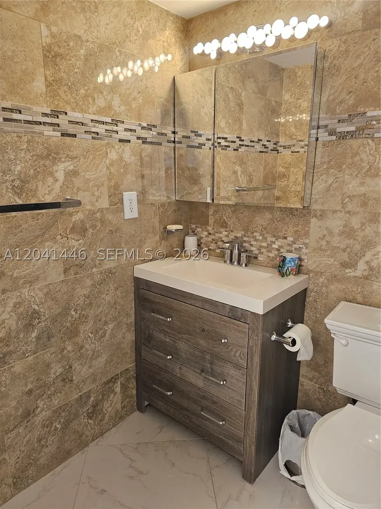 2501 S Ocean Drive Hollywood FL 33019
