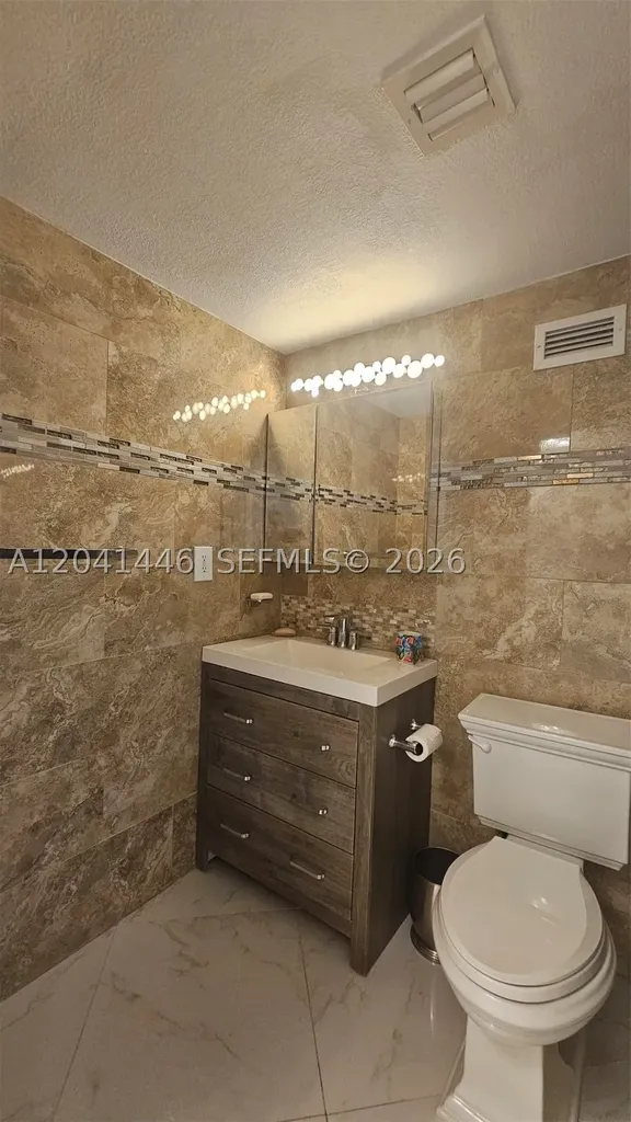 2501 S Ocean Drive Hollywood FL 33019