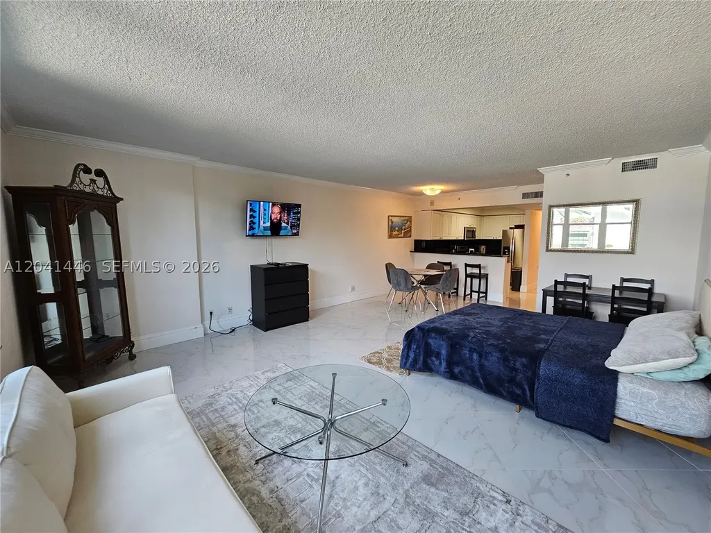 2501 S Ocean Drive Hollywood FL 33019