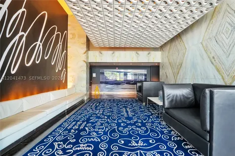 325 S Biscayne Boulevard Miami FL 33131