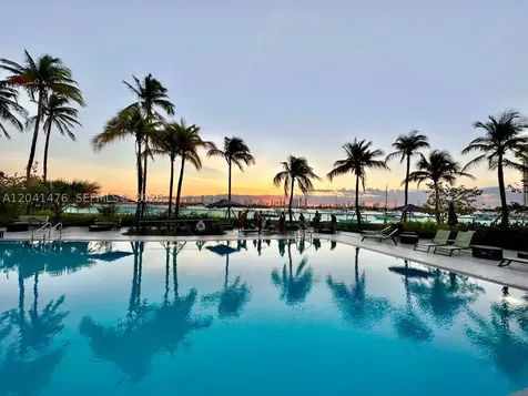 Miami Beach FL 33139