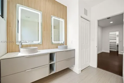 21387 Marina Cove Circle Aventura FL 33180