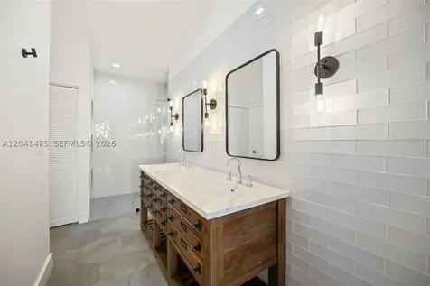 21387 Marina Cove Circle Aventura FL 33180