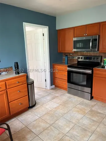 124 NW 6th Avenue Hallandale Beach FL 33009