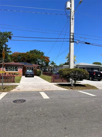 124 NW 6th Avenue Hallandale Beach FL 33009