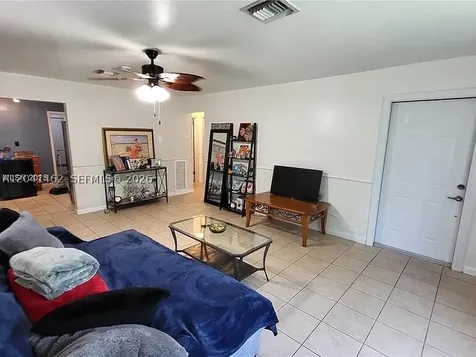 124 NW 6th Avenue Hallandale Beach FL 33009