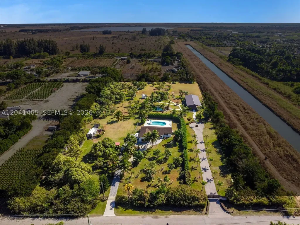 13201 SW 197th Avenue Miami FL 33196