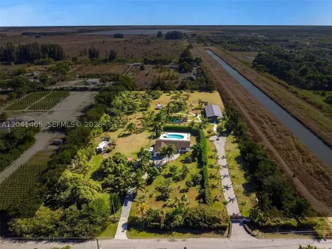 13201 SW 197th Avenue Miami FL 33196