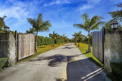 13201 SW 197th Avenue Miami FL 33196