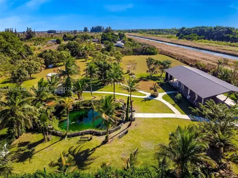 13201 SW 197th Avenue Miami FL 33196