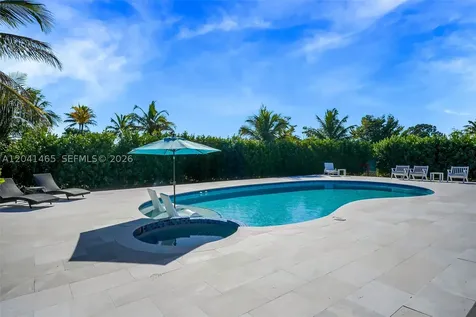 13201 SW 197th Avenue Miami FL 33196
